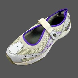 Cheeks Womans White Mary Jane Fitness Shoes Size 8